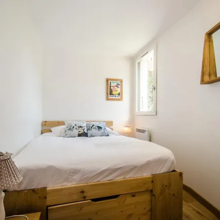 4 Pers. Avec Balcon Face A L'aiguille Du Midi, Chamonix, Parking & Services Inclus - Fr-1-343-210 Апартаменти